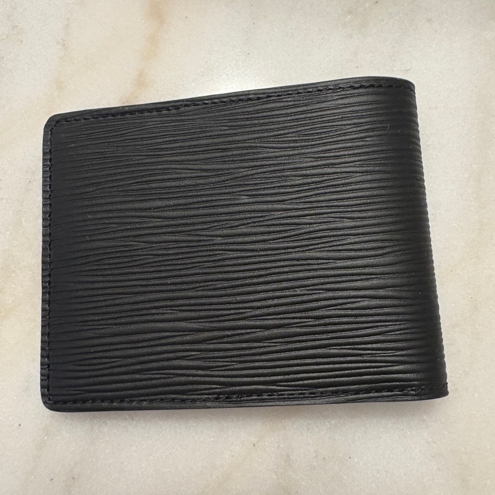 Louis Vuitton Textured Black Card Holder - Picture 7 of 7